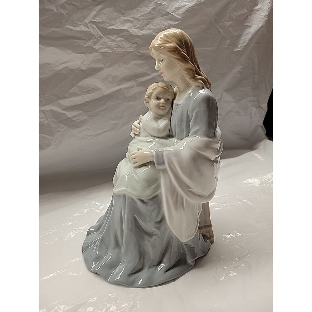 Homco Love of a Mother with Child Porcelain Figure Home Interiors Figurine #8809